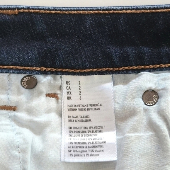 American Eagle Outfitters Super Stretch Shortie Shorts Dark Blue Denim Size 2 - Picture 8 of 12